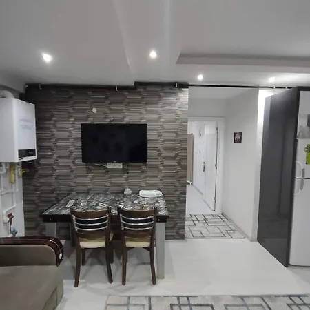 Center Modern Apartment *